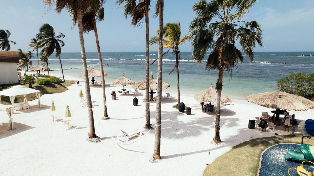 Amazinn Places Playa Escondida Мария-Чикита Экстерьер фото